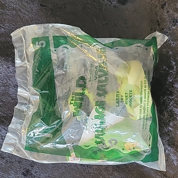 2006 McDonald's Happy Meal The Wild- Larry toy #5 - Picture 1 of 3